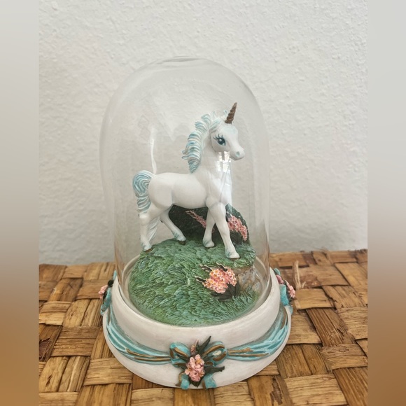 Vintage Franklin Mint "Unicorn of Strength" by Steve Read - Picture 1 of 3